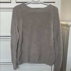 GAP Women’s Crewneck Knit Sweater in Gray